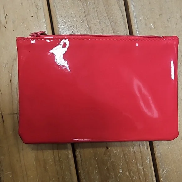 Ipsy bag - Picture 3 of 3